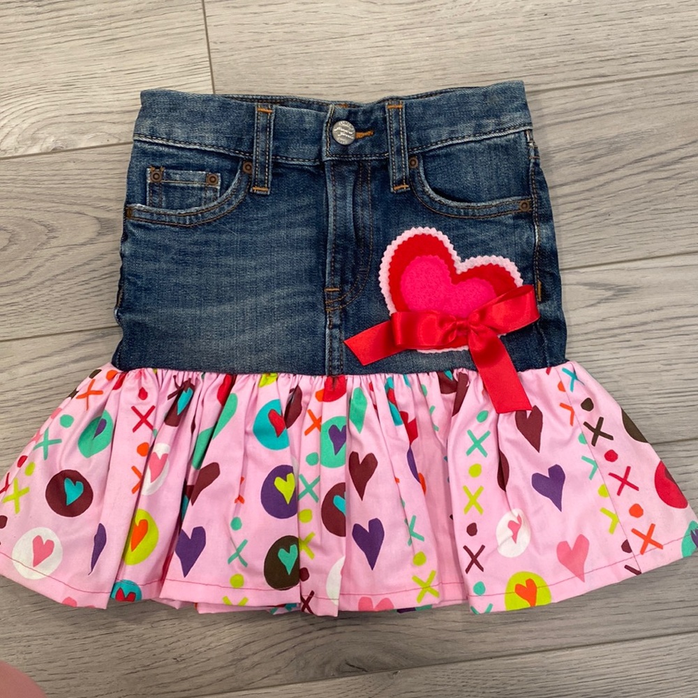 Girls skirt
